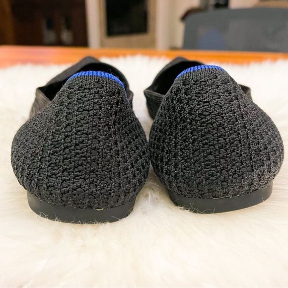 🍋 Rothy’s • Women’s “The Point” Flats in Black Size 10 - Picture 5 of 8